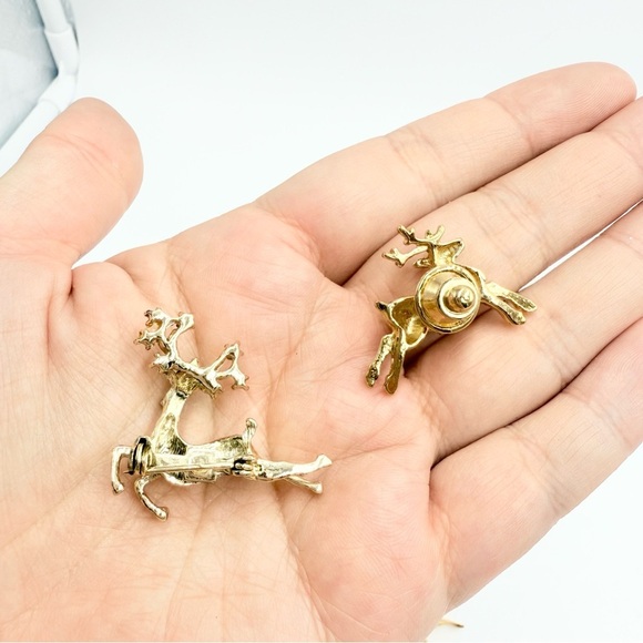 Vintage Holiday Gold Tone Reindeer Birds Animals Brooch Sets - Picture 4 of 7